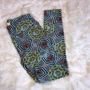 **Final Sale** OS LulaRoe Leggings